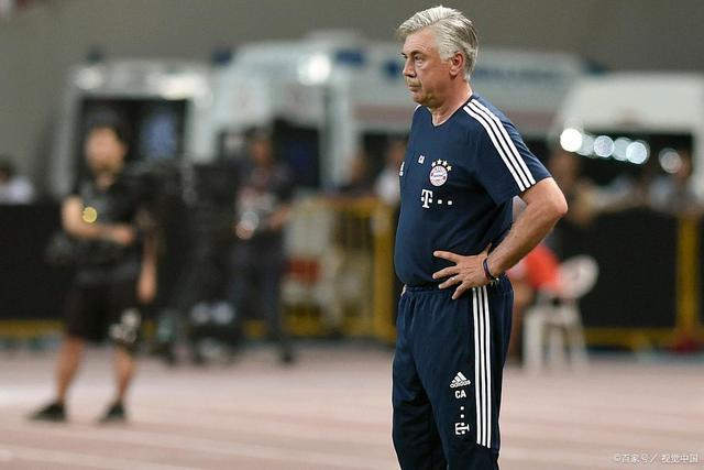 意甲-特奥破门本纳塞尔建功 AC米兰2-0拉齐奥